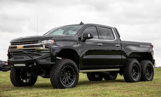 Πόσοι τροχοί μπορούν να χωρέσουν σε ένα αγροτικό;