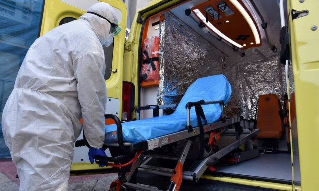 Κορονοϊός: Στους 186 οι θάνατοι στην Ελλάδα - Νεκρή μία ηλικιωμένη