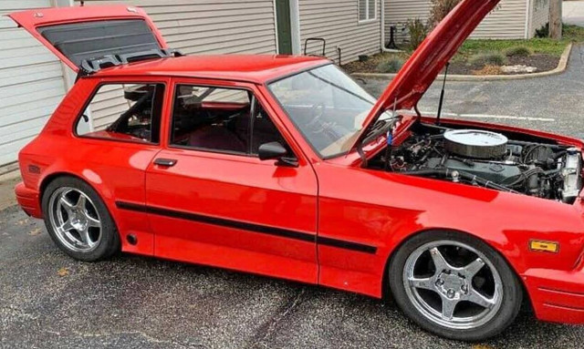 Δείτε ένα απίστευτο Yugo με… δύο V8 και σχεδόν 1.000 ίππους!