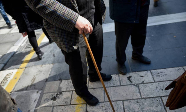 Νέο κύμα πρόωρων συνταξιοδοτήσεων φέρνει ο κορoνοϊός