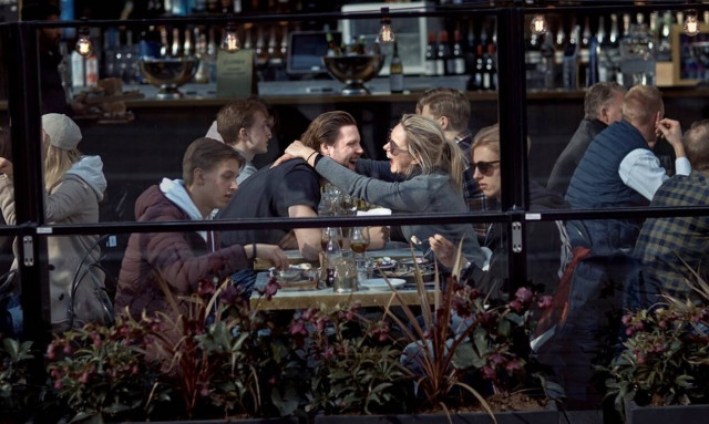 Κορονοϊός Σουηδία: Παταγώδης αποτυχία - Αντισώματα μόλις στο 6,1% των πολιτών