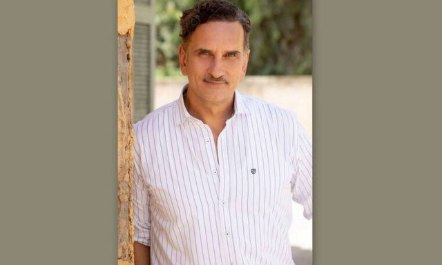 Άγριες Μέλισσες: Δεν θα πιστεύεις ποια είναι η σύζυγος του Νίκου Ψαρρά