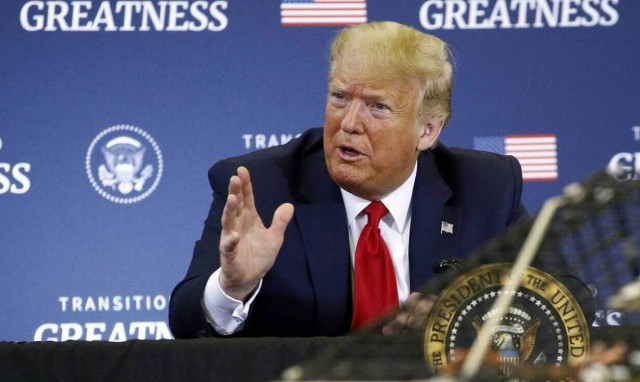 ΗΠΑ: Ο Τραμπ παρατείνει την «παύση» της μετανάστευσης προς τις ΗΠΑ 