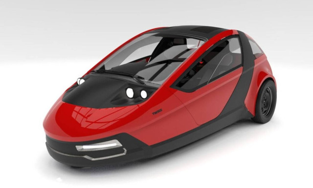 To Twike 5 μπορεί να κινηθεί με 200 χλμ./ ώρα αλλά έχει και… πεντάλ