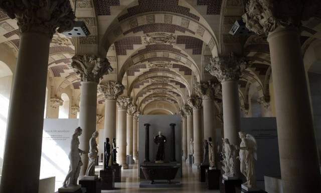 Κορονοϊός Γαλλία: Ο χαμηλότερος αριθμός νέων κρουσμάτων μέσα σε 24 ώρες 