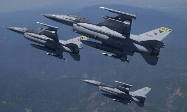 Συναγερμός στο Αιγαίο: Τουρκικά μαχητικά πάνω από Χίο και Οινούσσες 