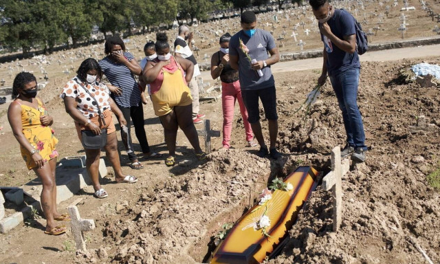 Κορονοϊός στη Βραζιλία: 1.141 θάνατοι και 39.483 νέα κρούσματα σε 24 ώρες