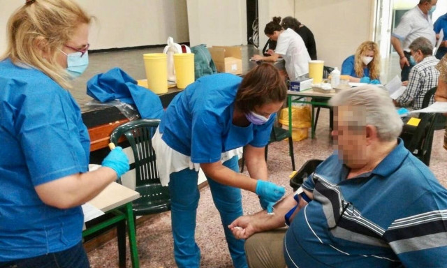 Κορονοϊός: ΕΟΔΥ – Δειγματοληπτικά τεστ αντισωμάτων και drive-through έλεγχος σε όλη την επικράτεια