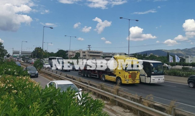 Κίνηση ΤΩΡΑ: «Κόλαση» στην Αθήνα - Ποιους δρόμους να αποφύγετε