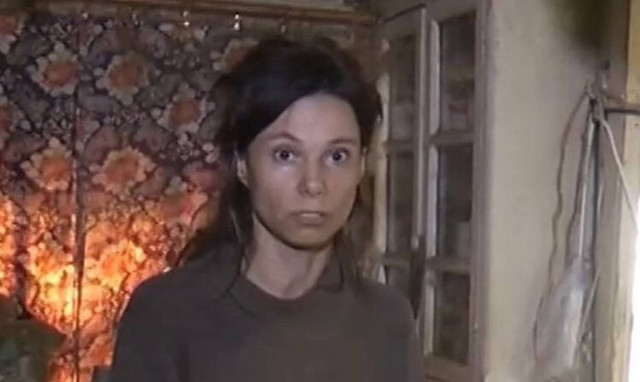 Κρατούσε την κόρη της φυλακισμένη για 26 χρόνια - Σοκάρουν οι εικόνες