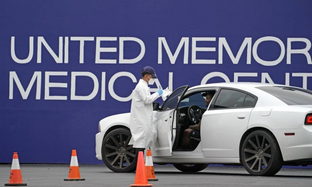 Κορονοϊός ΗΠΑ: Κλείσιμο των μπαρ στο Τέξας μετά την έξαρση των κρουσμάτων