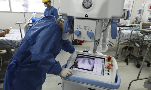 Κολομβία: 36χρονη σε τεχνητό κώμα για να γεννήσει ενώ νοσούσε από Covid-19