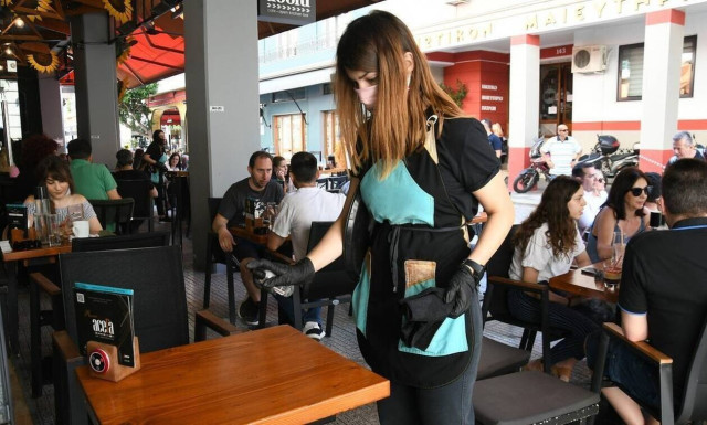 Lockdown to end for more business sectors from Monday, including casinos and conferences