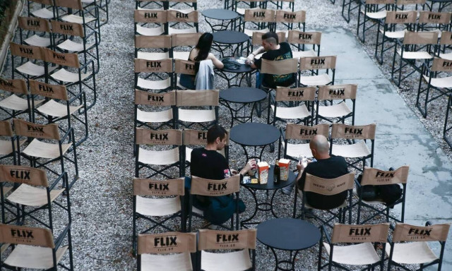 Κορoνοϊός: Ολική επαναφορά της αγοράς - Τι επαναλειτουργεί από Δευτέρα