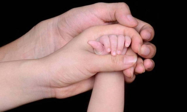 Επίδομα παιδιού Α21: «Άνοιξε» η πλατφόρμα για νέες αιτήσεις 