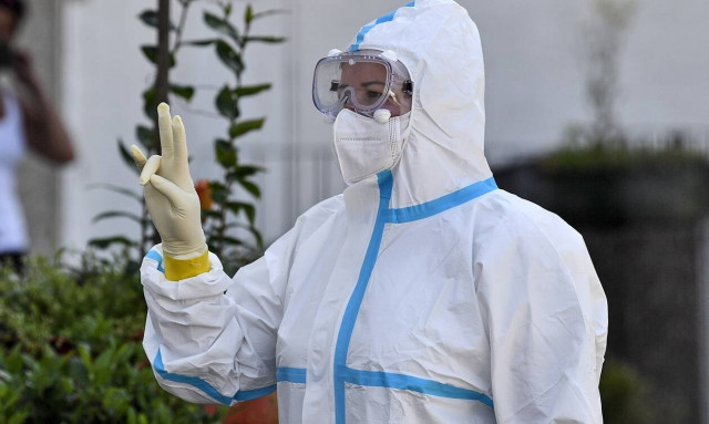 Βατόπουλος: «Ο κορονοϊός θα επανακάμψει - Θα έχουμε για πολύ καιρό κρούσματα»