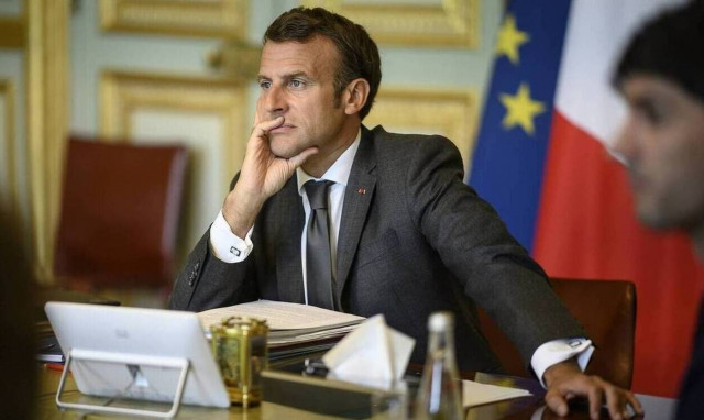 «Απασφάλησε» ο Μακρόν: «Ιστορική και εγκληματική» η ευθύνη Ερντογάν στη Λιβύη
