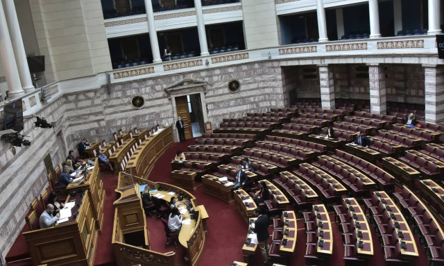 Draft bill on outdoor public gatherings tabled in parliament