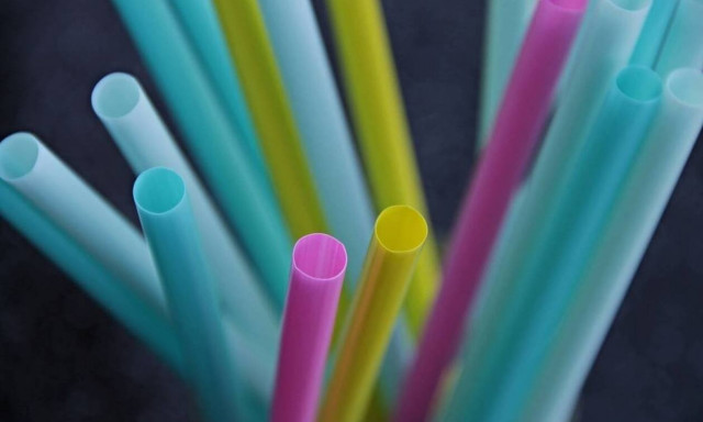 Προσοχή! Ποια πλαστικά μιας χρήσης αποσύρονται και πότε