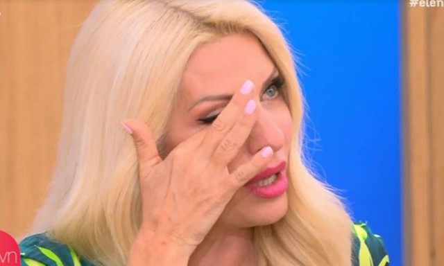 Ελένη Μενεγάκη: Τα δάκρυα της παρουσιάστριας - Ξέσπασε σε λυγμούς στο αέρα