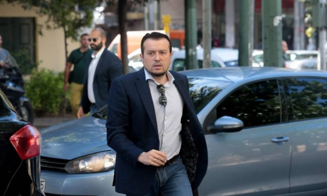 Νίκος Παππάς: Τους έκανε υπουργούς και τώρα τον βρίζουν όλοι 