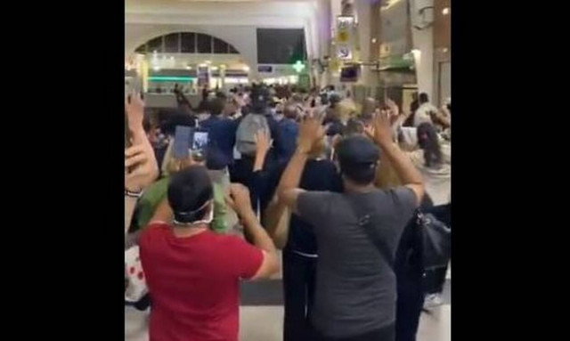 Συναγερμός στο Παρίσι: Εκκενώθηκε εμπορικό κέντρο