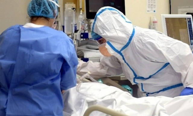 Κορονοϊός Ρωσία: Για πέμπτη μέρα τα νέα κρούσματα δεν υπερέβησαν τις 7.000