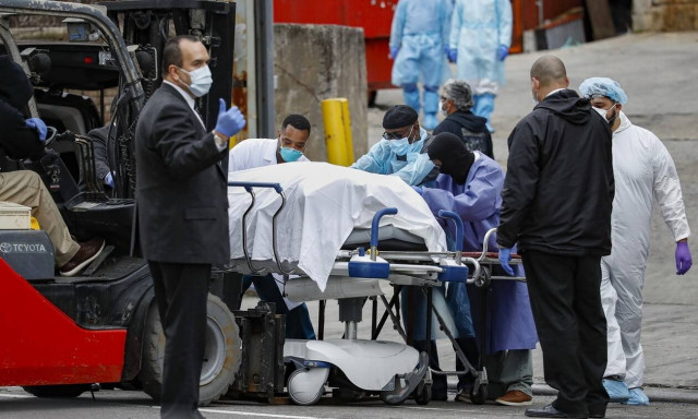 Κορονοϊός στις ΗΠΑ: Πάνω από 1.000 νεκροί σε 24 ώρες