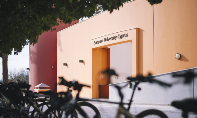 Διαδικτυακές εκδηλώσεις ενημέρωσης για τα προγράμματα σπουδών του Ευρωπαϊκού Πανεπιστημίου Κύπρου