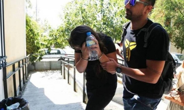 Φονικό Κορωπί: Συγκλονίζουν τα λόγια του παιδιού - «Μην σκοτώνεις τη μαμά μου»