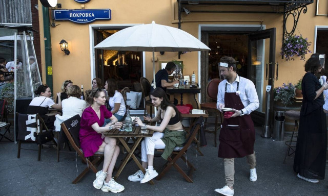 Kορονοϊός - Ρωσία: 6.556 νέα κρούσματα Covid-19 σε ένα 24ωρο