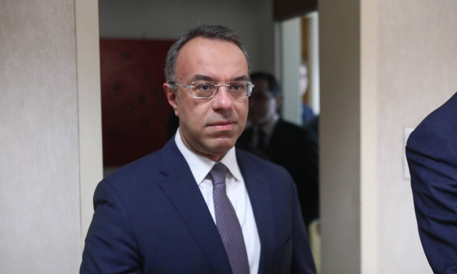 Σταϊκούρας: Στα 60,9 δισ. τα κόκκινα δάνεια