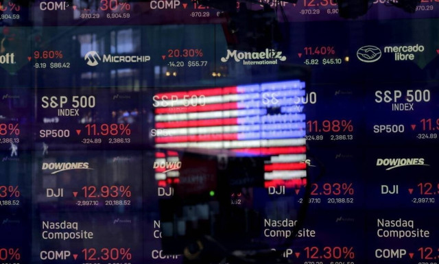 Μεικτές τάσεις στη Wall Street - Κέρδη για το πετρέλαιο