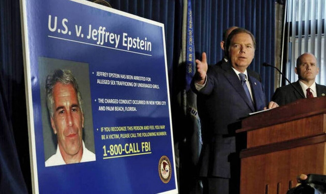 «Ύποπτη φυγής» η Ghislaine Maxwell - Ζητούν να καταθέσει ξανά ο πρίγκιπας Άντριου