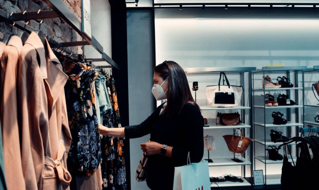 Πώς θα αποφύγεις τα δερματικά προβήματα λόγω της μάσκας