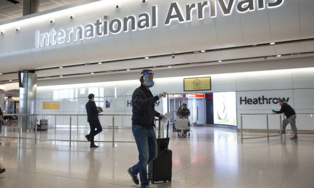 Κορονοϊός: Καραντίνα τέλος στη Βρετανία - Τι ισχύει για τους Έλληνες