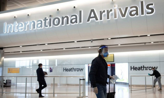 Βρετανία – Πτήσεις: Ανατροπή! Η Ελλάδα δεν είναι στη λίστα με τις «κόκκινες» χώρες