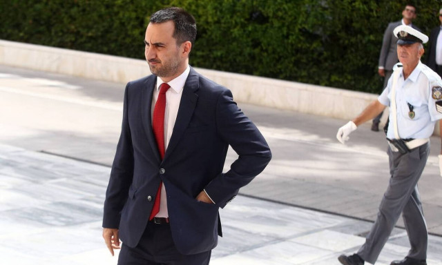 Χαρίτσης: Η κυβέρνηση οξύνει την κρίση με την πολιτική της 