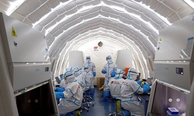 Κορονοϊός: Ξεπέρασαν τα 11.000.000 τα κρούσματα και τους 527.000 οι νεκροί παγκοσμίως