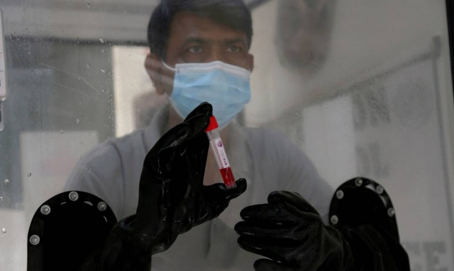 Κορoνοϊός – ΠΟΥ: Τέλος στις δοκιμές υδροξυχλωροκίνης και Lopinavir/Ritonavir