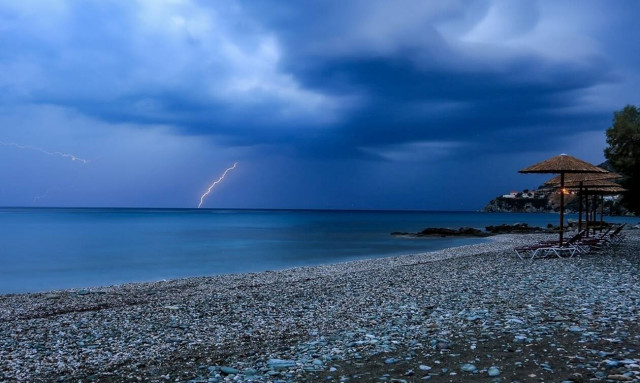 Καιρός: Τριήμερο σφοδρής κακοκαιρίας - Πού θα «χτυπήσουν» τα έντονα φαινόμενα