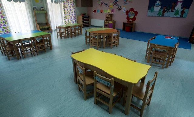 ΟΑΕΔ: Λήγει σήμερα η προθεσμία υποβολής αιτήσεων στους βρεφονηπιακούς σταθμούς