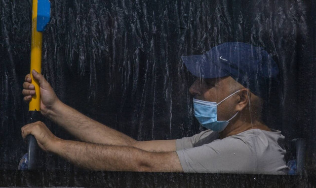 Κορονοϊός: «Καμπανάκι» δεκάδων επιστημόνων - Ο ιός μεταδίδεται αερογενώς