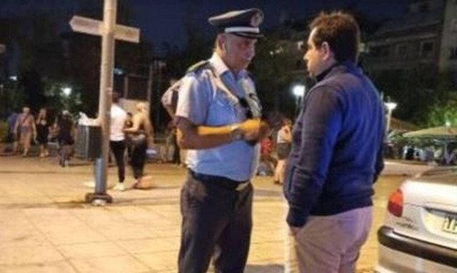 Σε Σκαραμαγκά και Σχιστό πρόσφυγες από την Πλατεία Βικτωρίας (pics)