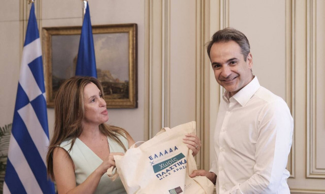 Πού πέρασε το Σαββατοκύριακο ο Μητσοτάκης - Ποιον είδε στο πλοίο