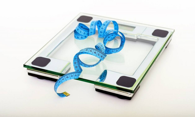 Πασίγνωστες Ελληνίδες ζυγίστηκαν - Δείτε πόσα κιλά είναι (pics)