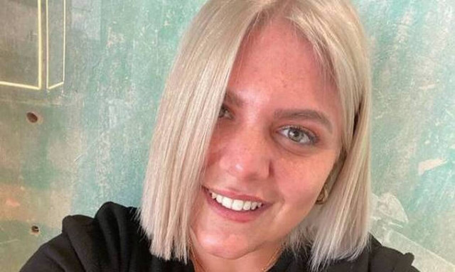 Δανάη Μπάρκα όπως ...Rihanna - Δείτε τι έκανε στη Μήλο