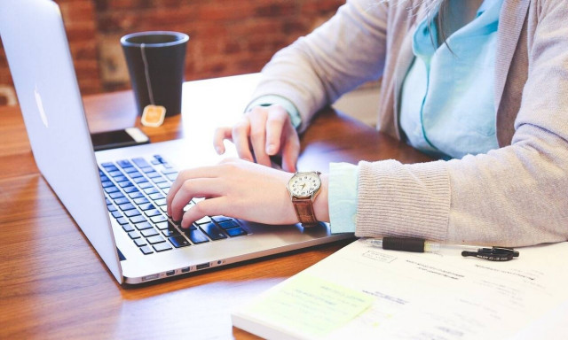 Έτσι θα γίνουμε αν εργαζόμαστε για χρόνια από το σπίτι (pics)