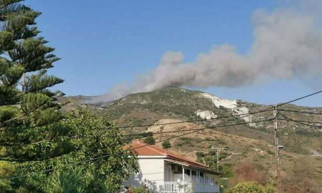 Φωτιά ΤΩΡΑ στη Ζάκυνθο (pics+vid)