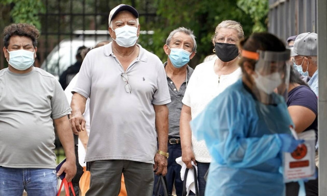 Κορονοϊός στις ΗΠΑ: Θλιβερό ρεκόρ στο Τέξας - Πάνω από 10.000 κρούσματα σε 24 ώρες